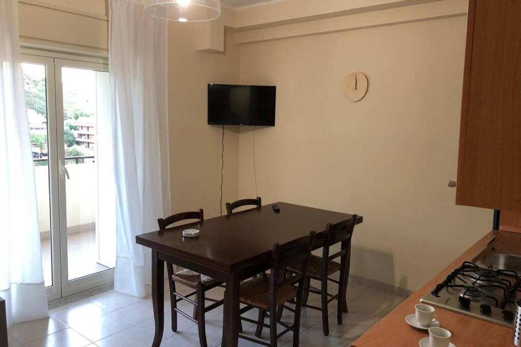 Casa Vacanze, A Due Passi Da Taormina Letojanni Exterior foto